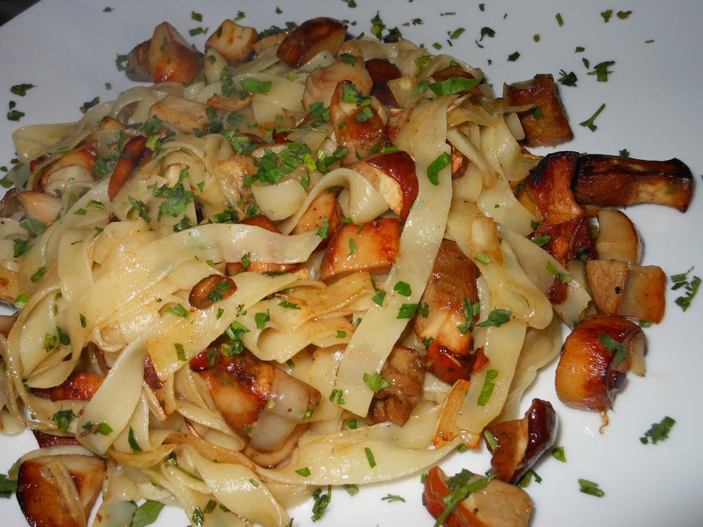 Bistro-Pension La Teleferic シナヤ エクステリア 写真