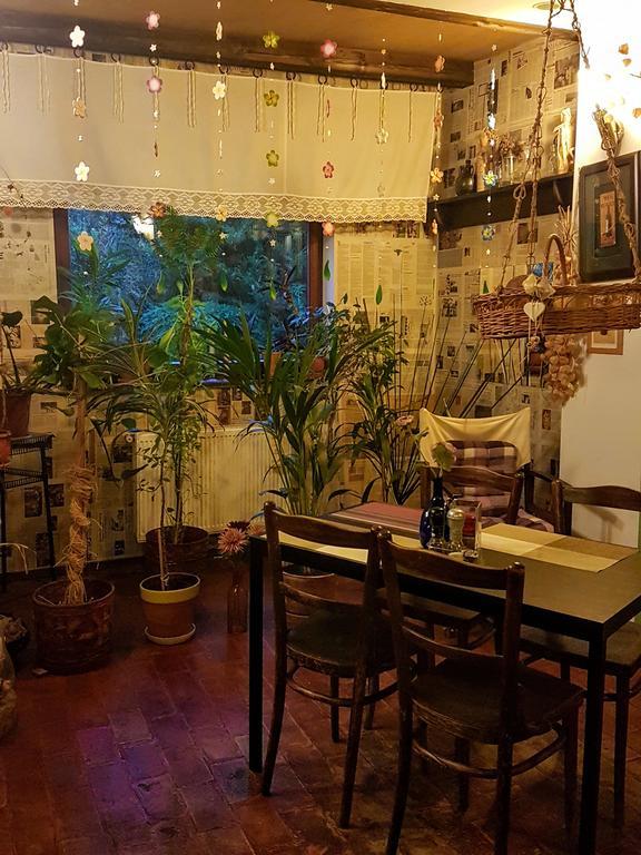 Bistro-Pension La Teleferic シナヤ エクステリア 写真