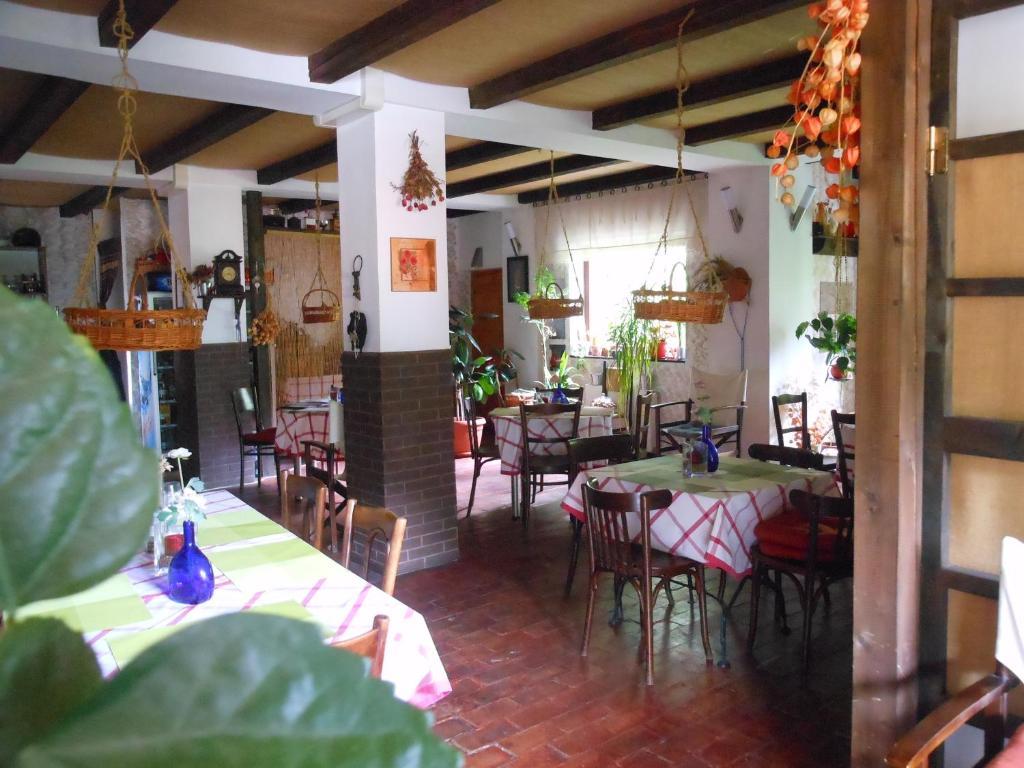 Bistro-Pension La Teleferic シナヤ エクステリア 写真